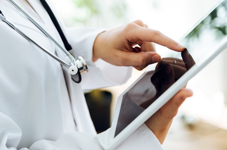 3 Major Issues with Immunization Records Management (and How an EHR Can Help)